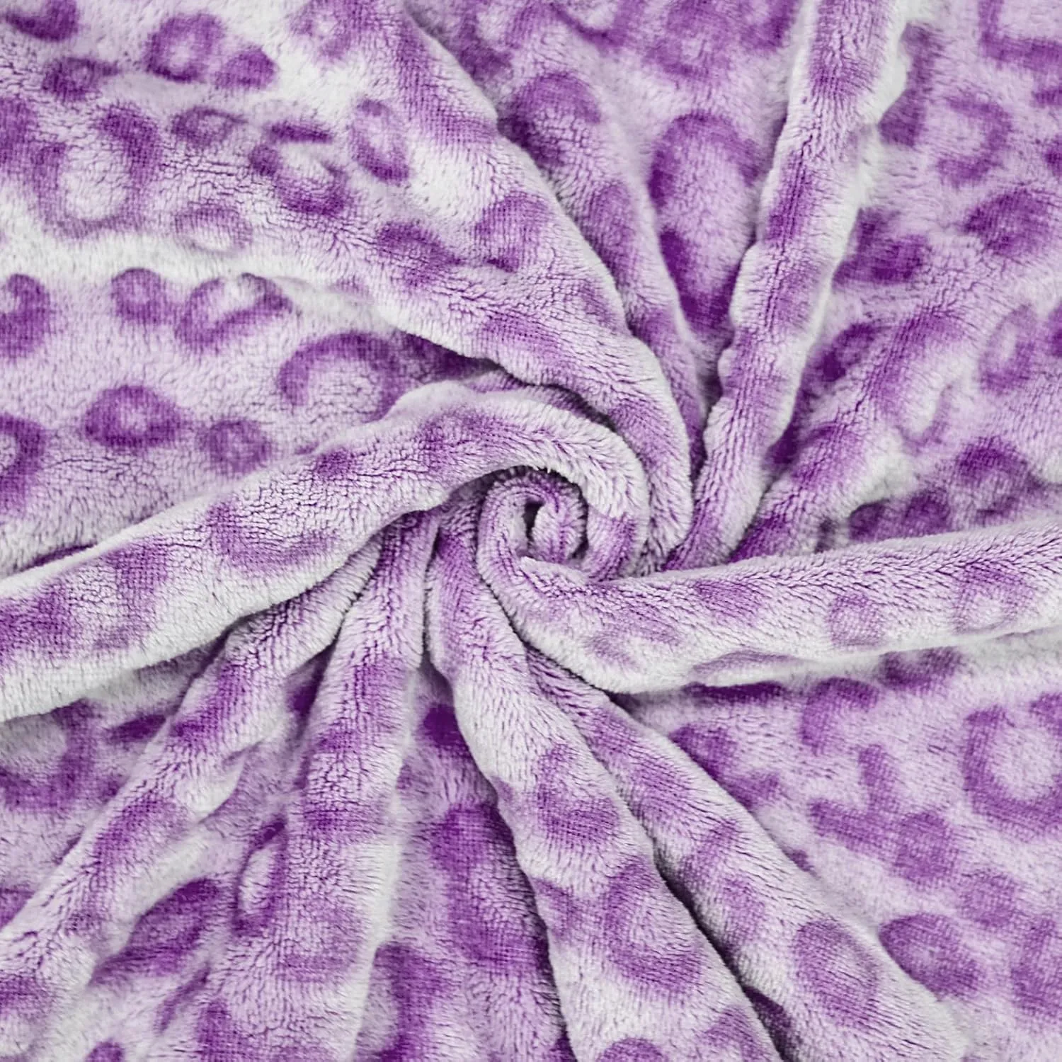 Bnuitland Purple Leopard Print Flannel Throw Blanket, 300 GSM Double Sided Fuzzy Fluffy for Bed Sofa Couch Travel, Super Soft Lightweight Cheetah Print Blanket for Adults and Kids, 5040 inch